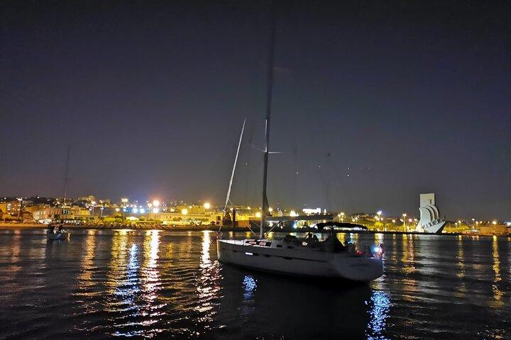 Lisbon Small Group 2-Hour Night Sailing Tour with a welcome Drink - photo 2