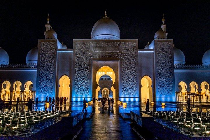 Abu Dhabi city tour with Grand Mosque and Louvre museum Visit - photo 2