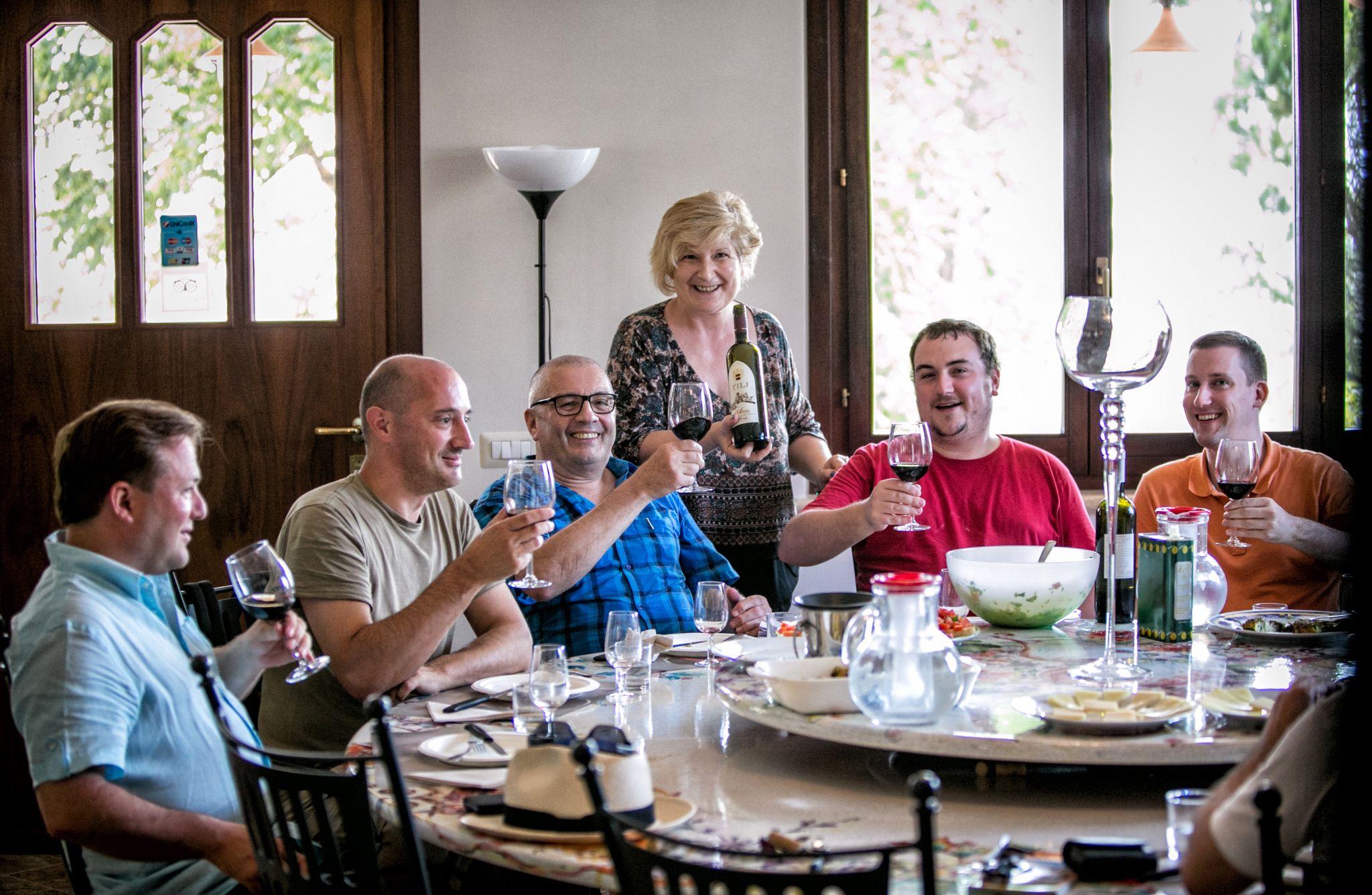 Organic Wine Tasting, Local Food & Vineyard Walk near Assisi - cover photo