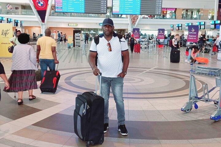 Private Cape Town International Airport Transfer - photo 2