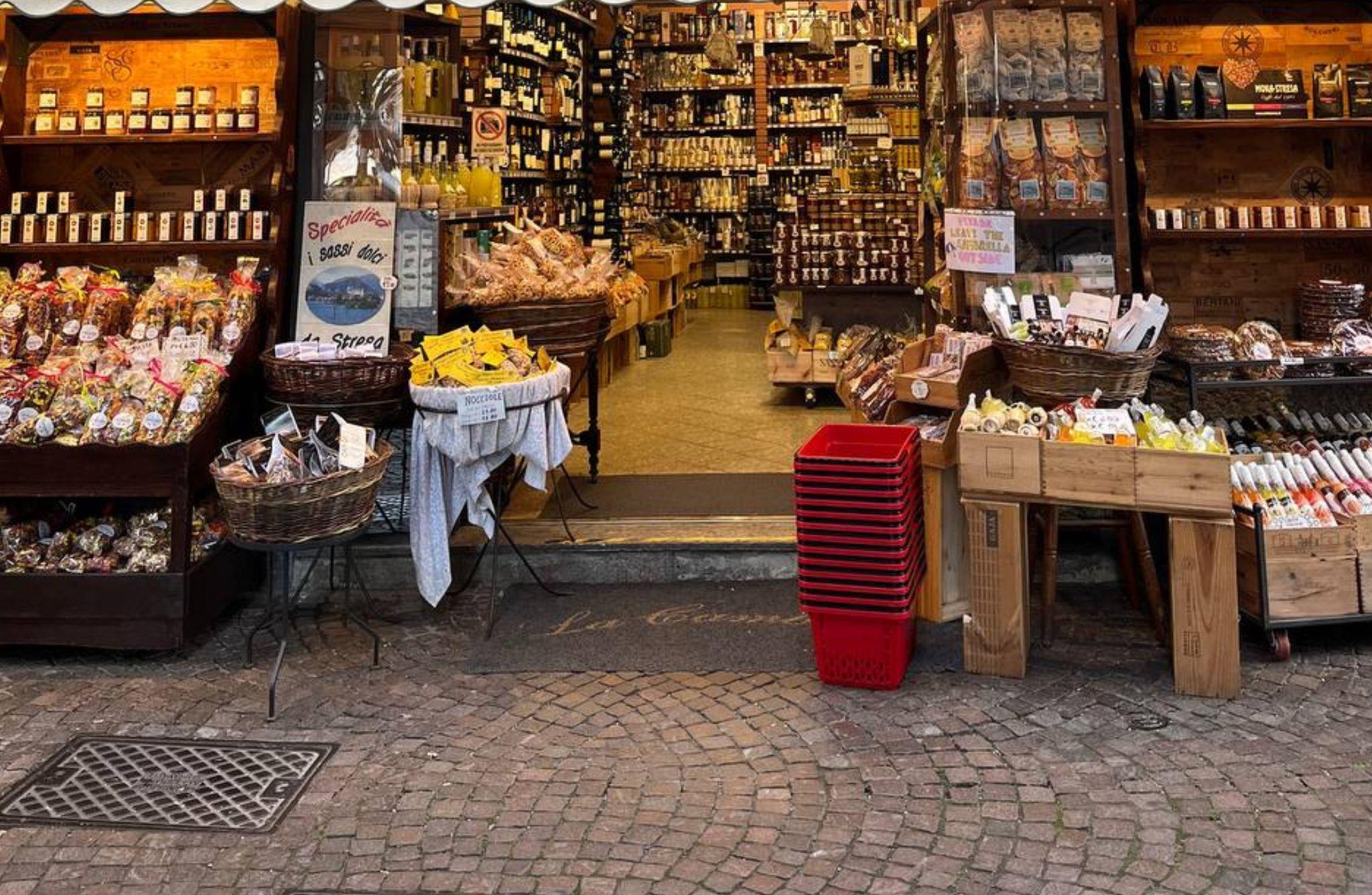 Italian Wine and Food Tasting in Stresa, Lake Maggiore - photo 5