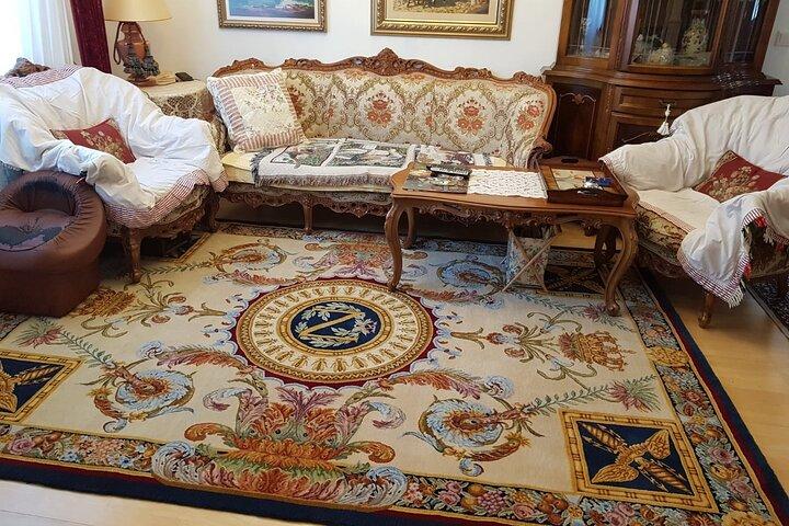 Velingrad: Carpet Factory for the Kingdom UK, Versailles - photo 2