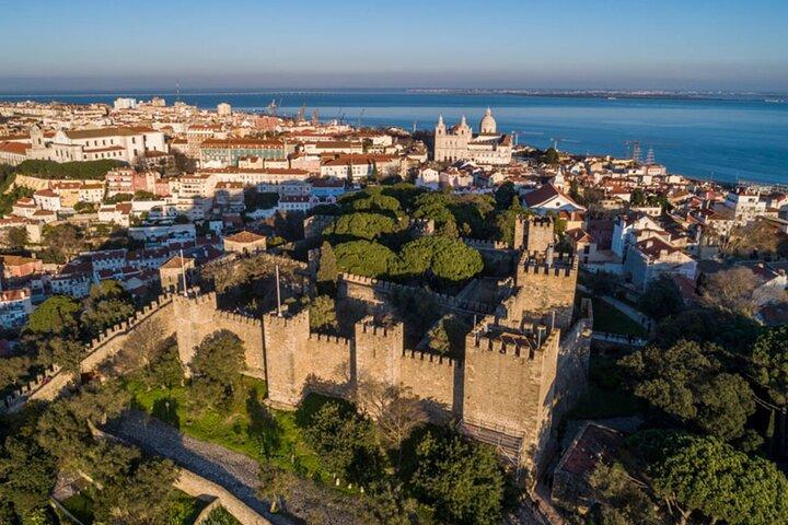 Lisbon, Jerónimos and Belém Tower Private Tour From Algarve - photo 4