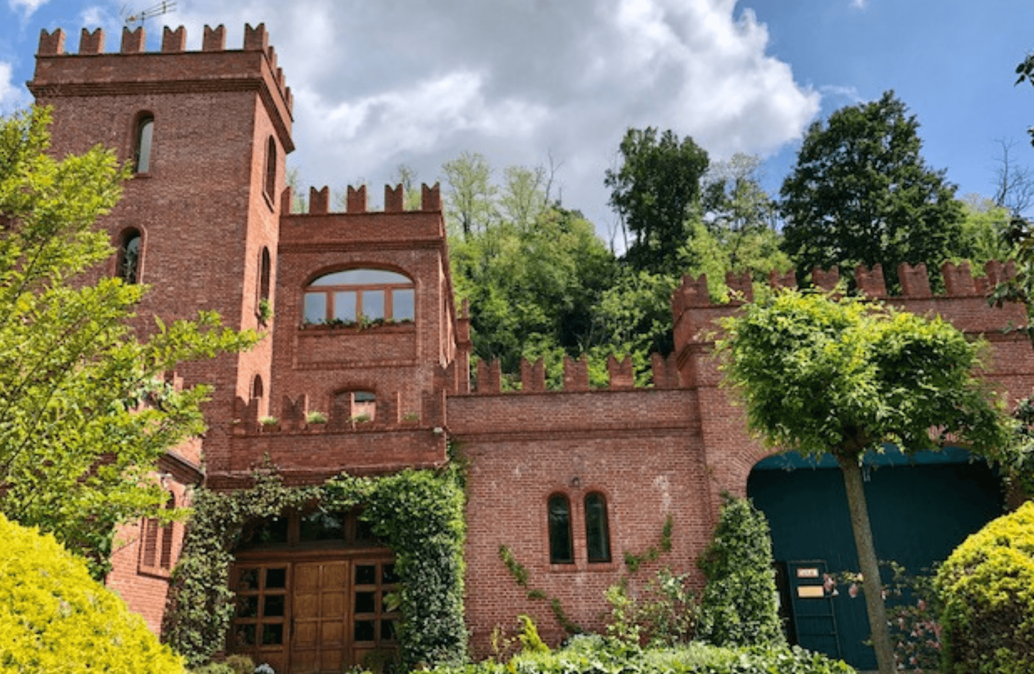 Castle Winery Tour & Tasting near Lake Maggiore - cover photo