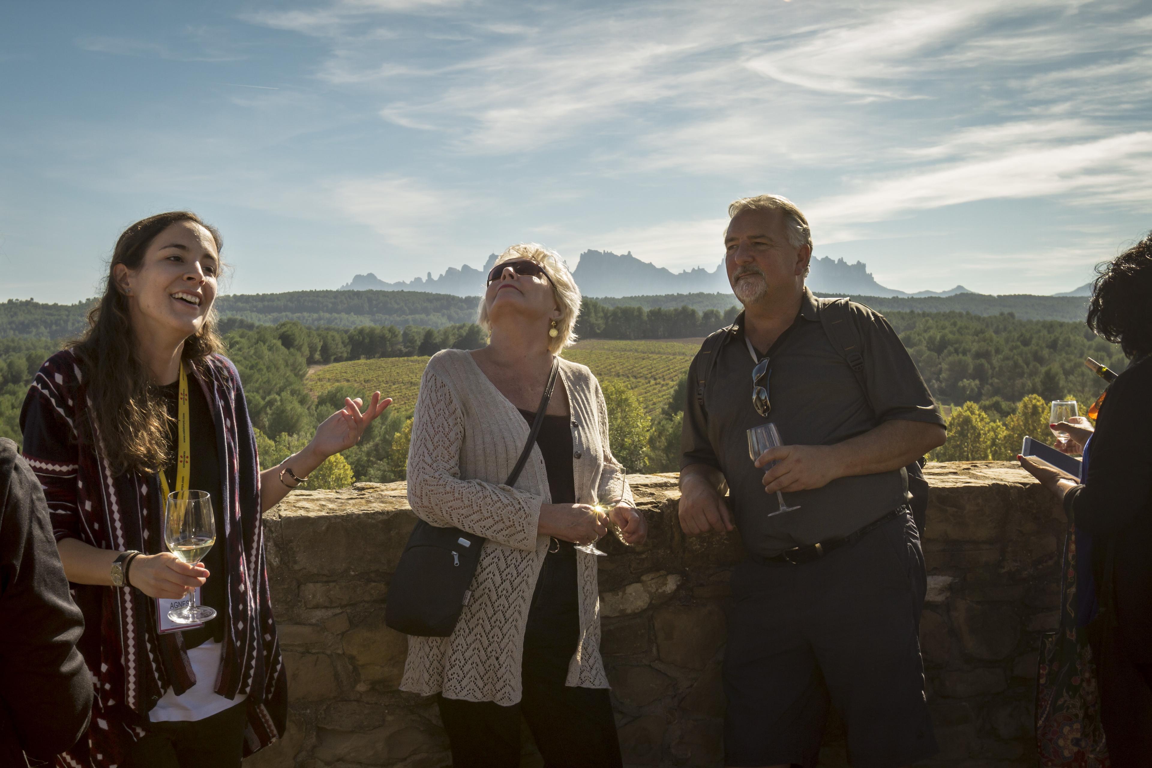 Montserrat, Tapas & Wine - photo 4