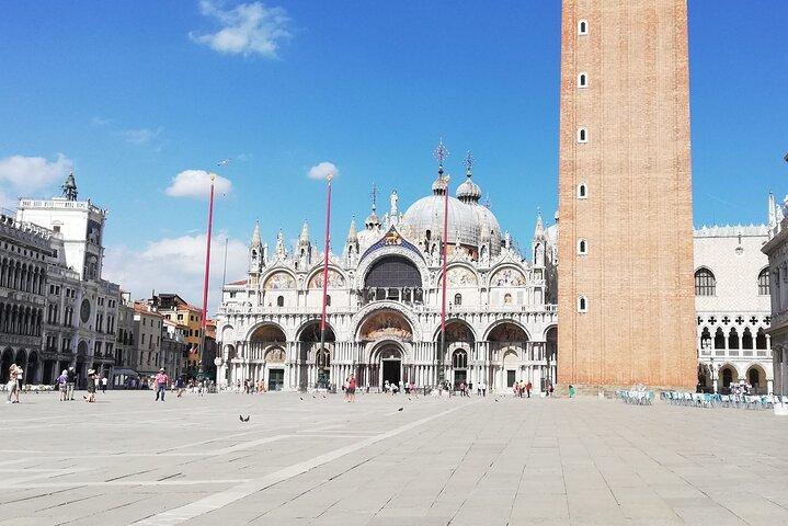 VENICE in 1 Day WOW Tour: city walk, Murano, Burano with lunch! - photo 5