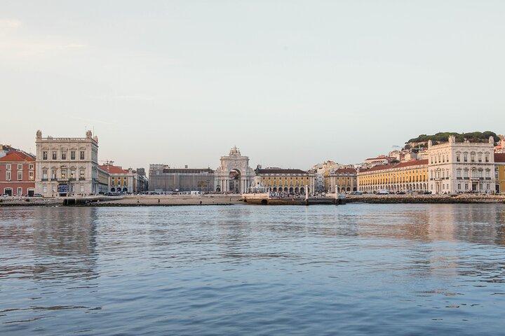 Lisbon Sailboat Ride in Tejo River with Private Transfer - photo 5