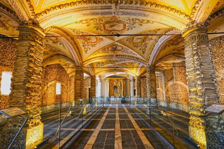 Évora : History, Heritage & Alentejo Wine — Private Tour - photo 4