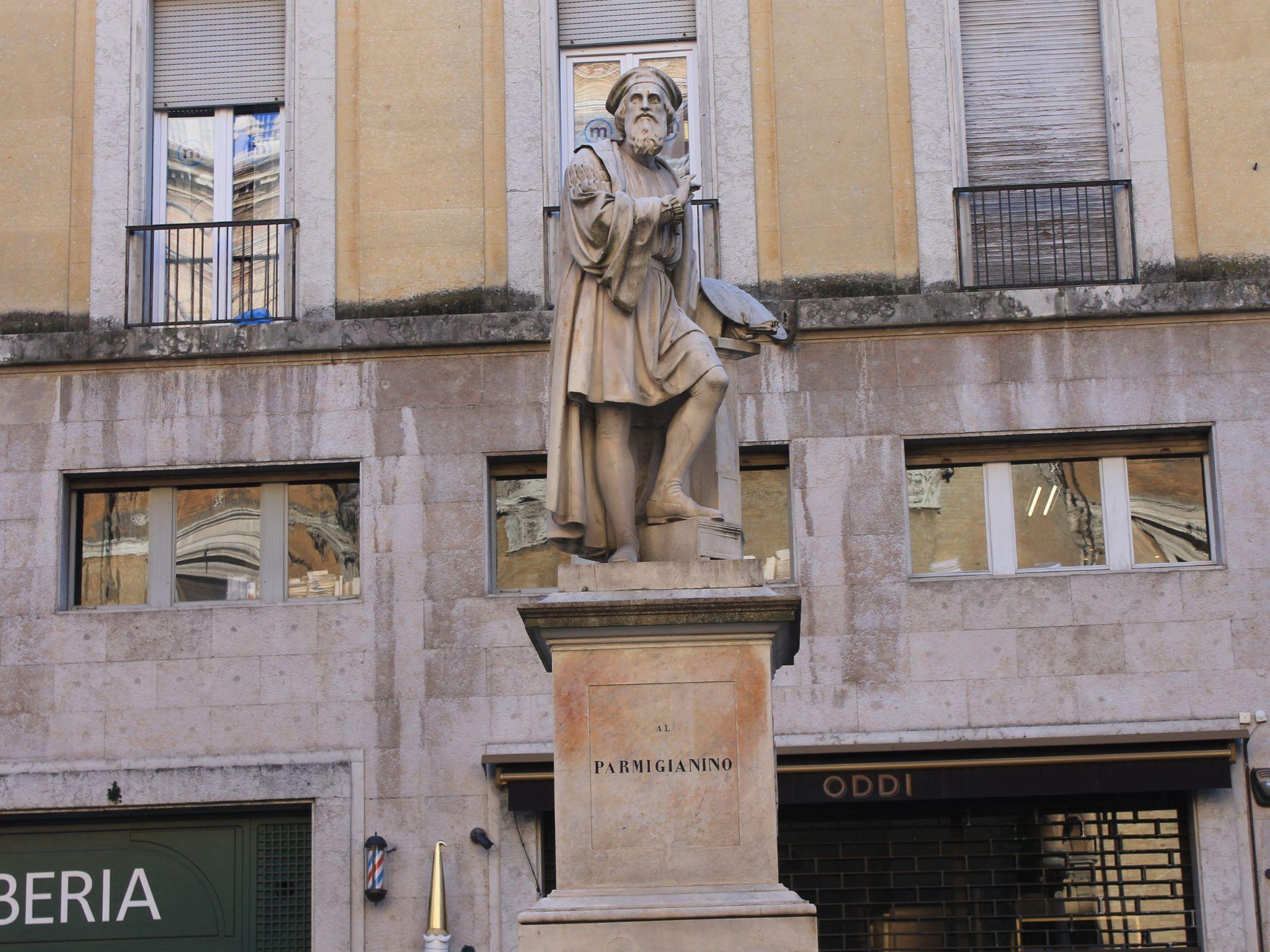 Food Tour with Tastings & Sightseeing in Parma - photo 3