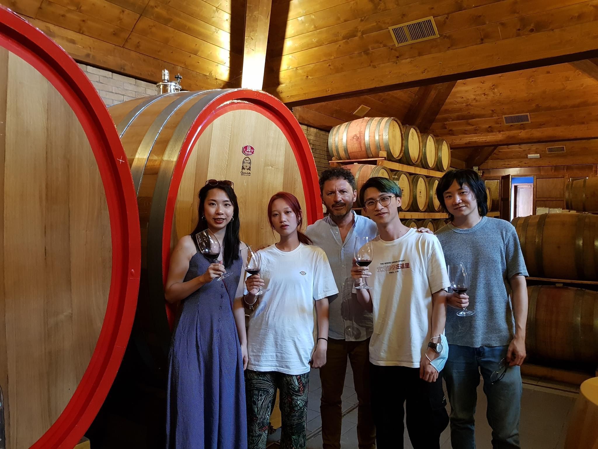 Visit the Vigna Madre winery and taste its wines - photo 2