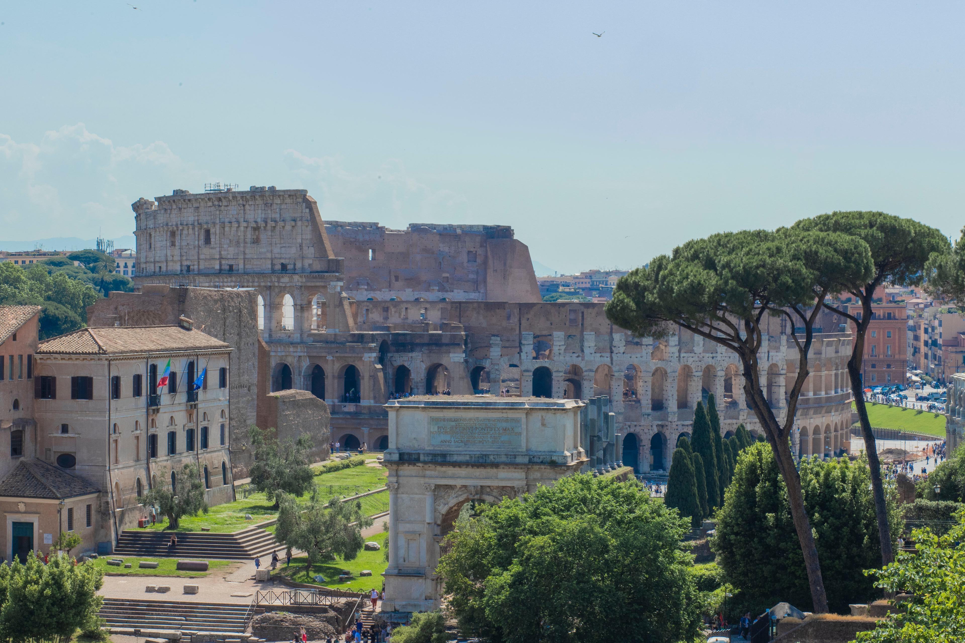 Exclusive Colosseum Arena Floor and Ancient Rome guided tour - photo 3