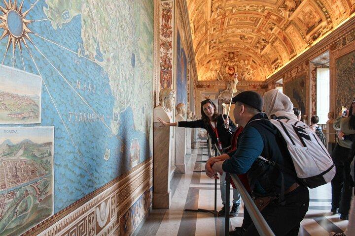 Skip-the-Line Vatican Museum, Sistine Chapel & St Peter Basilica - photo 4