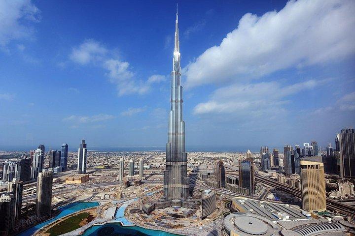7 nights 8 days Dubai holiday package in 5 stars hotel - cover photo
