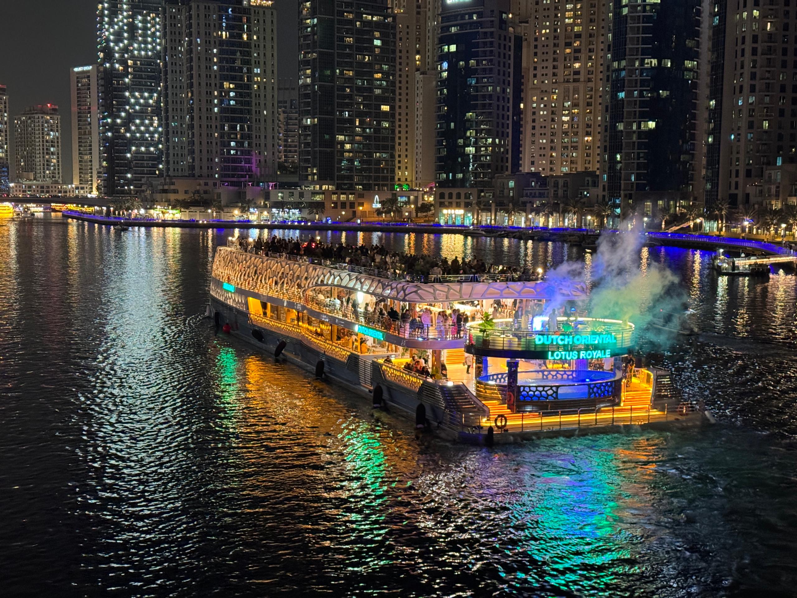 Dubai Lotus Mega Yacht Dinner Cruise Tour with Private Transfers - photo 3