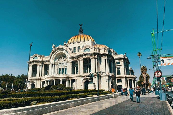 Self Guided Audio Walking Tour of Mexico City Historic Center - cover photo