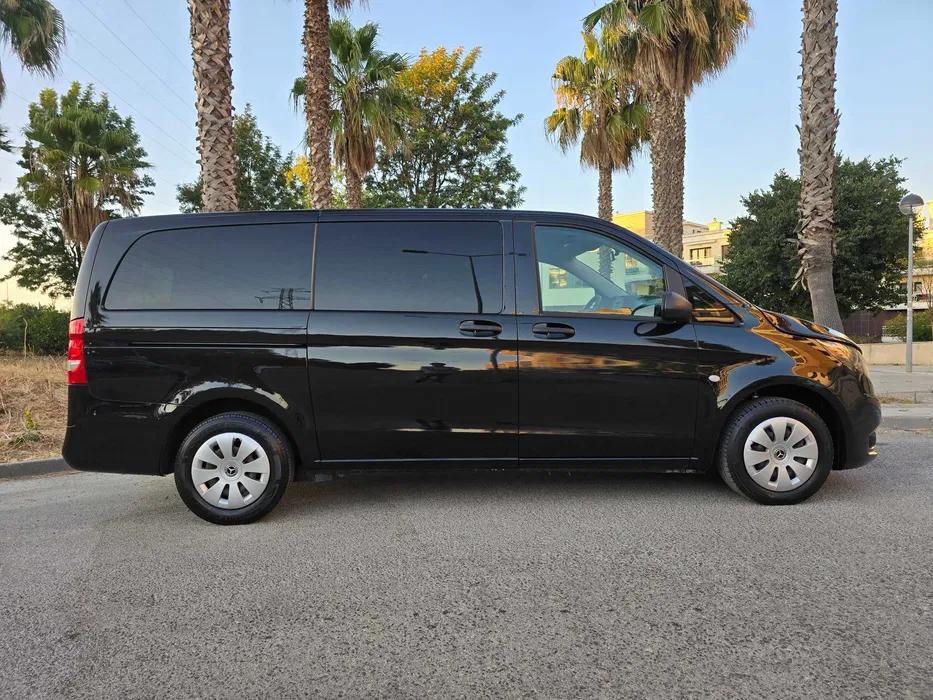 Porto to Lisbon Private Transfer With Sightseeing Stops - photo 3