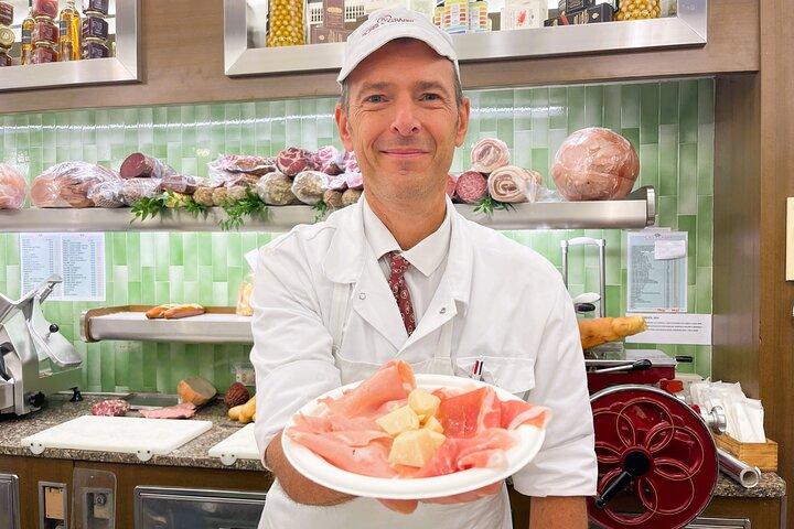 Milan Food Tasting Tour in Hidden Gems for Small Groups" - cover photo