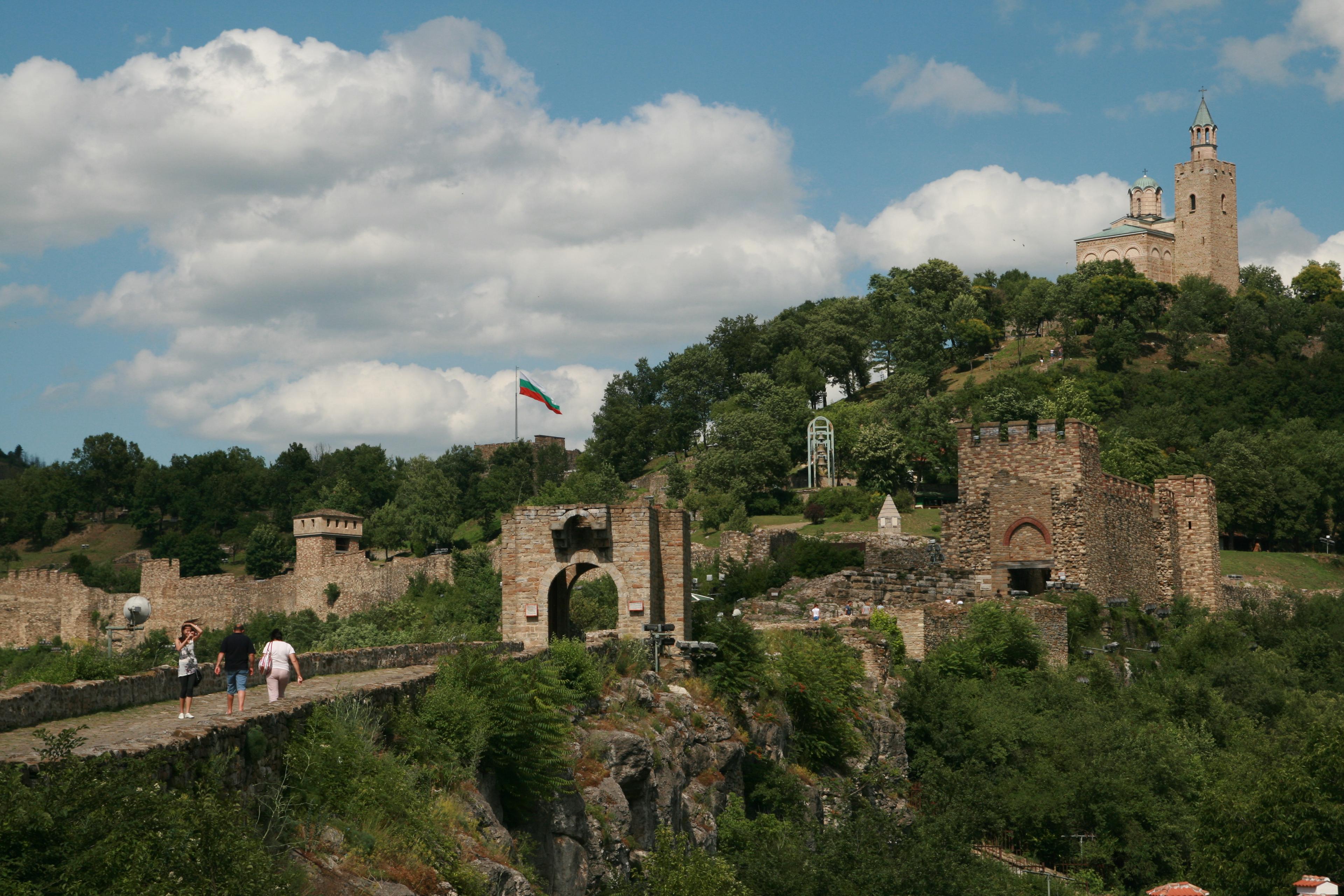 Veliko Tarnovo and Arbanassi 12 hrs Full Day Tour from Sofia - photo 3