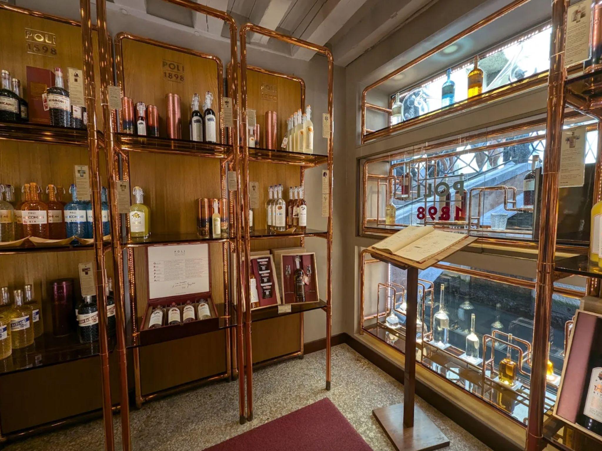 Grappa Tasting in Venice City Center - photo 2