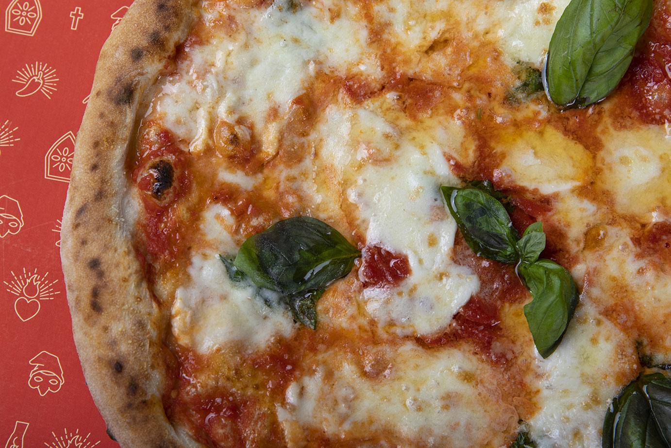 Pizza Lesson from Naples - cover photo