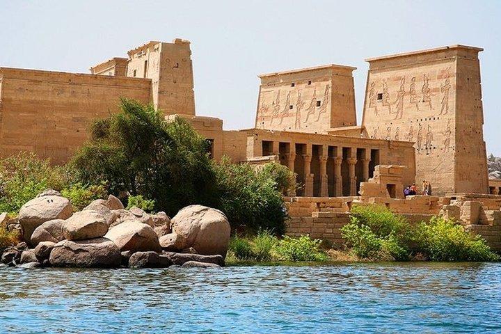 Luxor Half Day Tour Karnak and Luxor Temples VIP - photo 3
