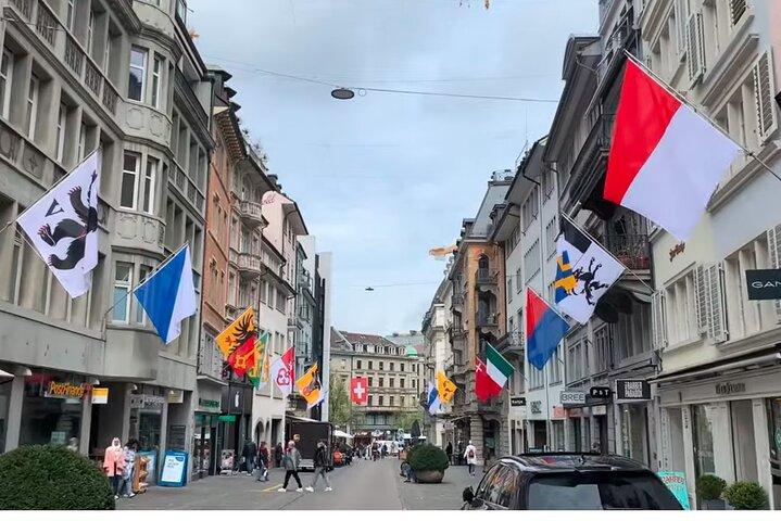 Lindt Chocolate Experience & Zurich old town with Lake Cruise Private Tour - photo 3