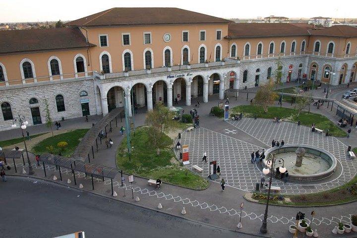 2-Hour Small-Group Walking Tour of Pisa Off The Beaten Path - photo 3