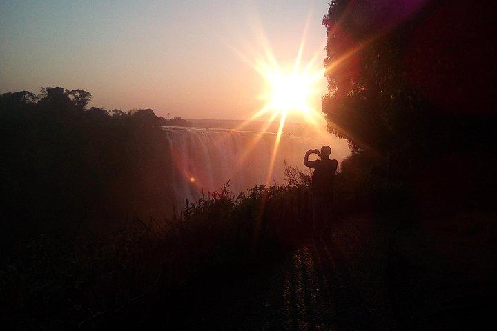 Sunrise Victoria Falls Private Tour - photo 2