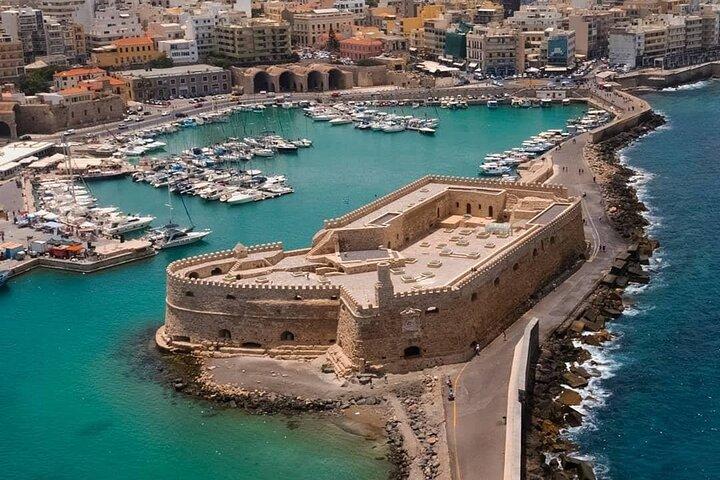 Private Guided Tour to Knossos Palace&Shopping in Heraklion City - photo 4
