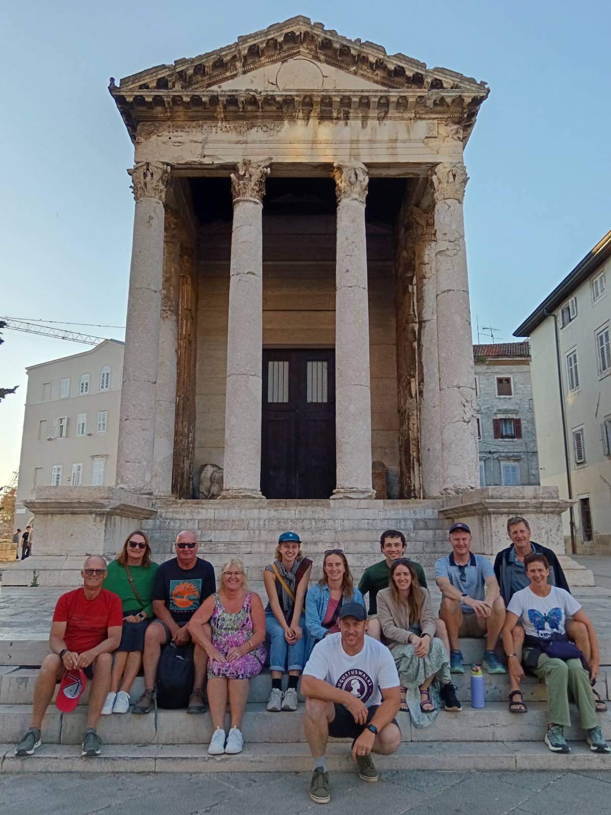 Augustus Walks - Free Walking Tour Pula - photo 2