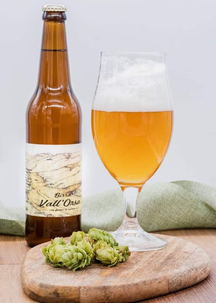 Hop grove and beer tour in Castel del Monte - photo 3