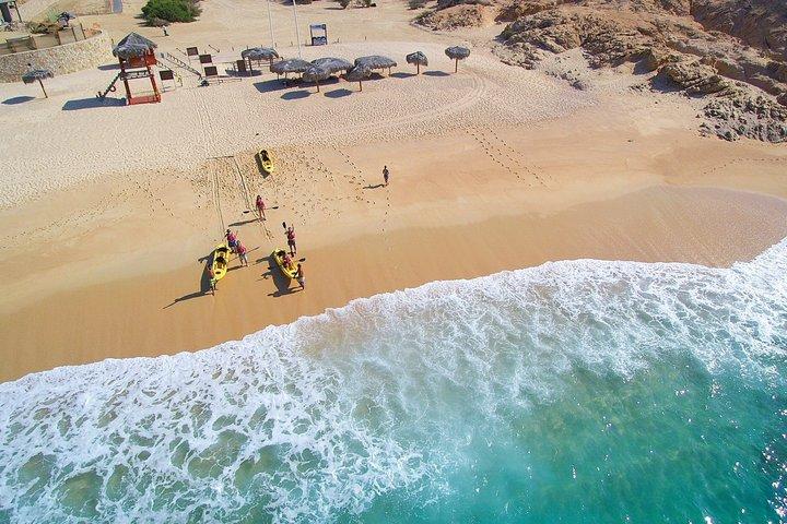 Private Cabo 2 Bays Kayak & Snorkel at Santa Maria & Chileno Bay - photo 2