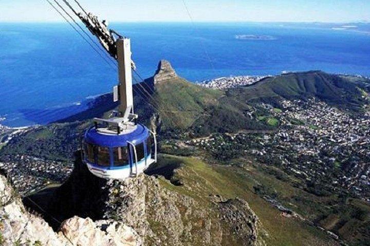 Cape Town , Private Tour: Table Mountain Cable Car & Cape Peninsula Penguins - photo 2