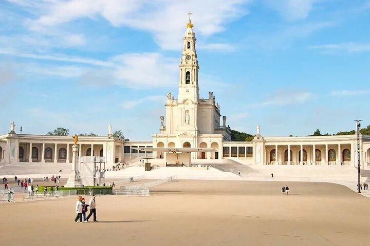 Fatima Sanctuary and Pastorinhos Village Private Tour From Porto - photo 2