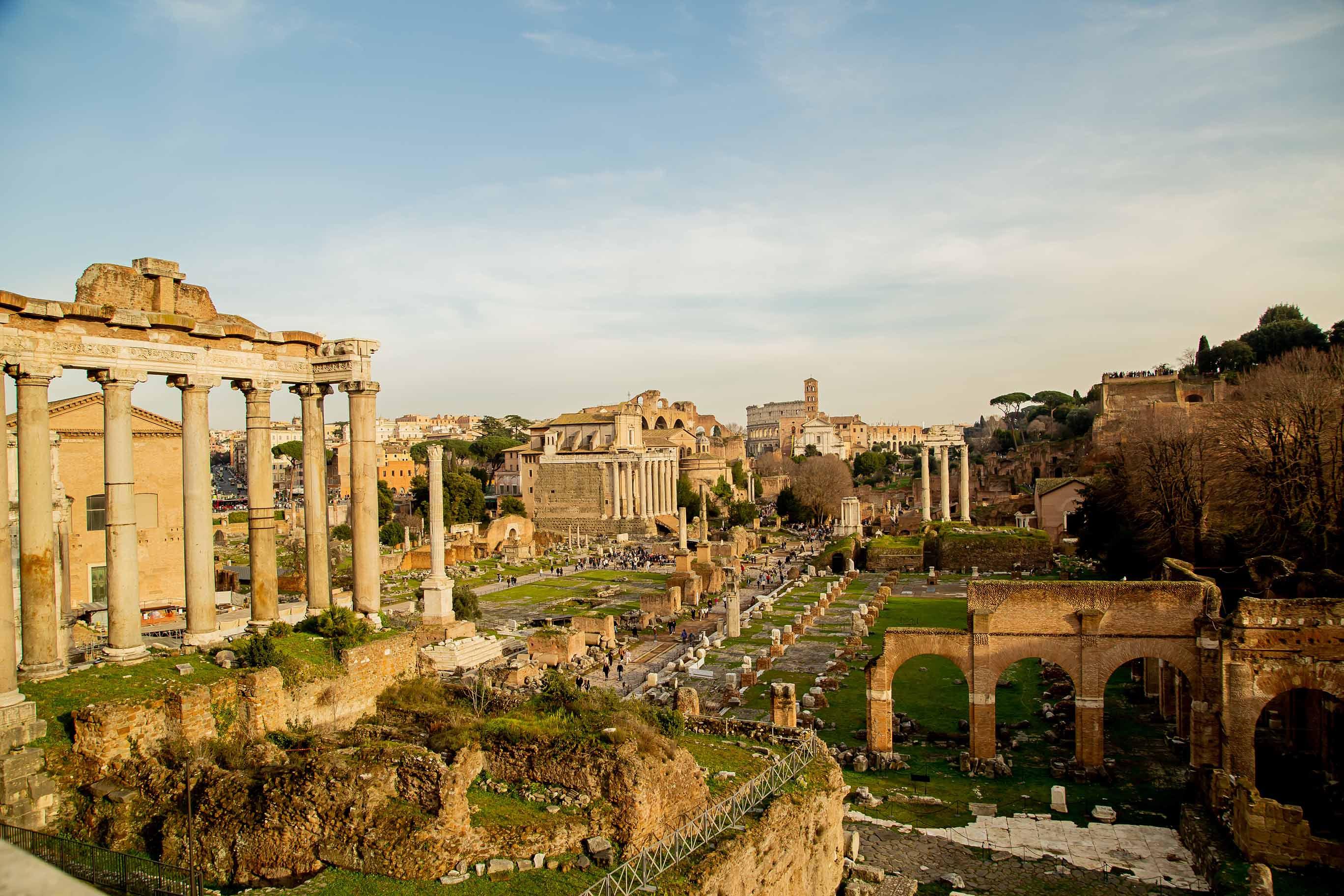 One-Day WOW Private Experience with Biking, Lunch, Golf Cart Tour, VIP Colosseum Access and Rooftop Aperitivo - photo 5