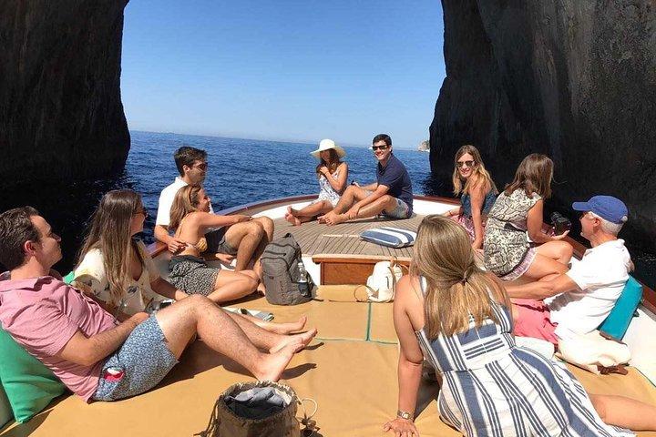 Capri Deluxe: The Complete Island Experience - photo 2