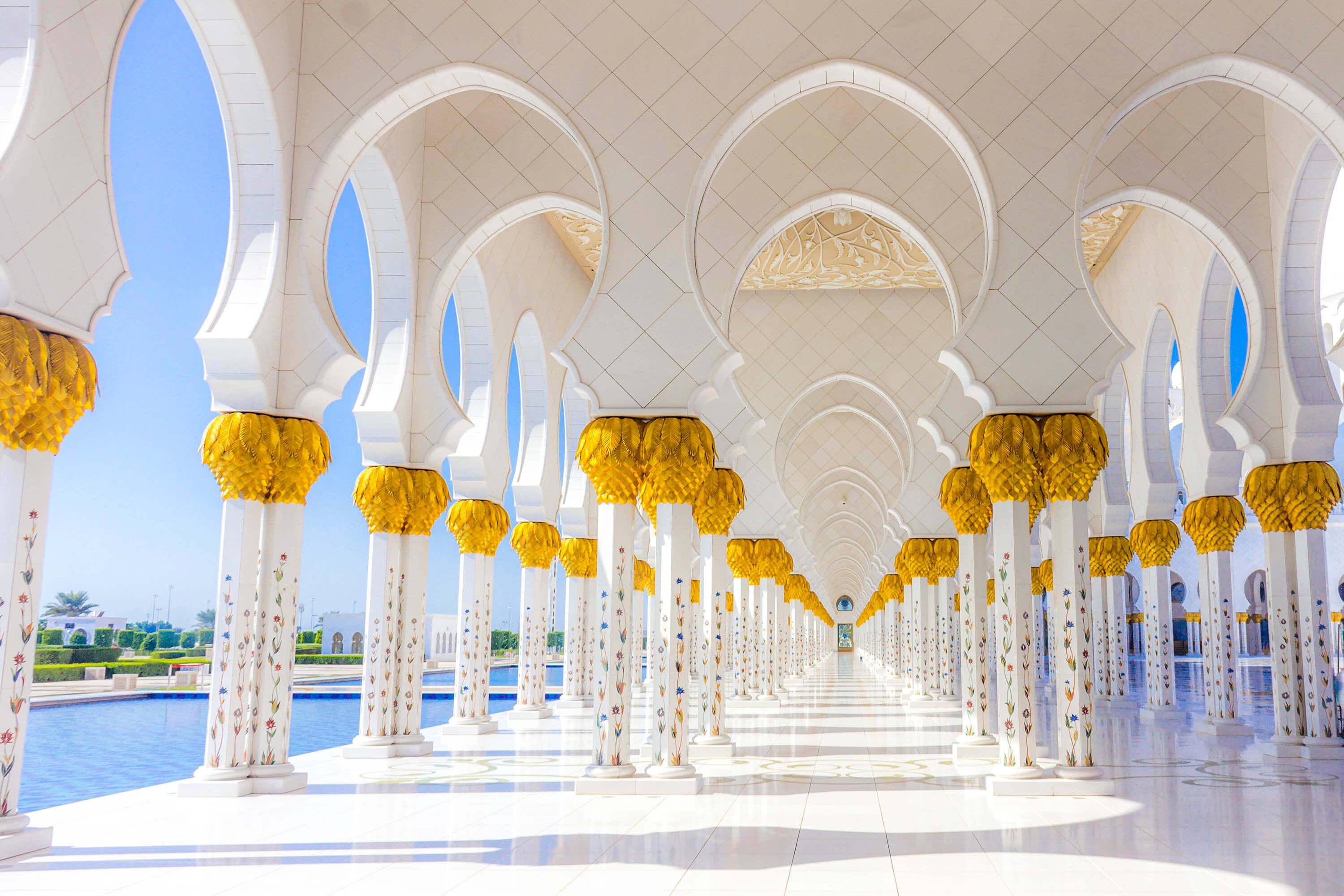 Abu Dhabi, Sheikh Zayed Grand Mosque: Self-Guided Tour - photo 4