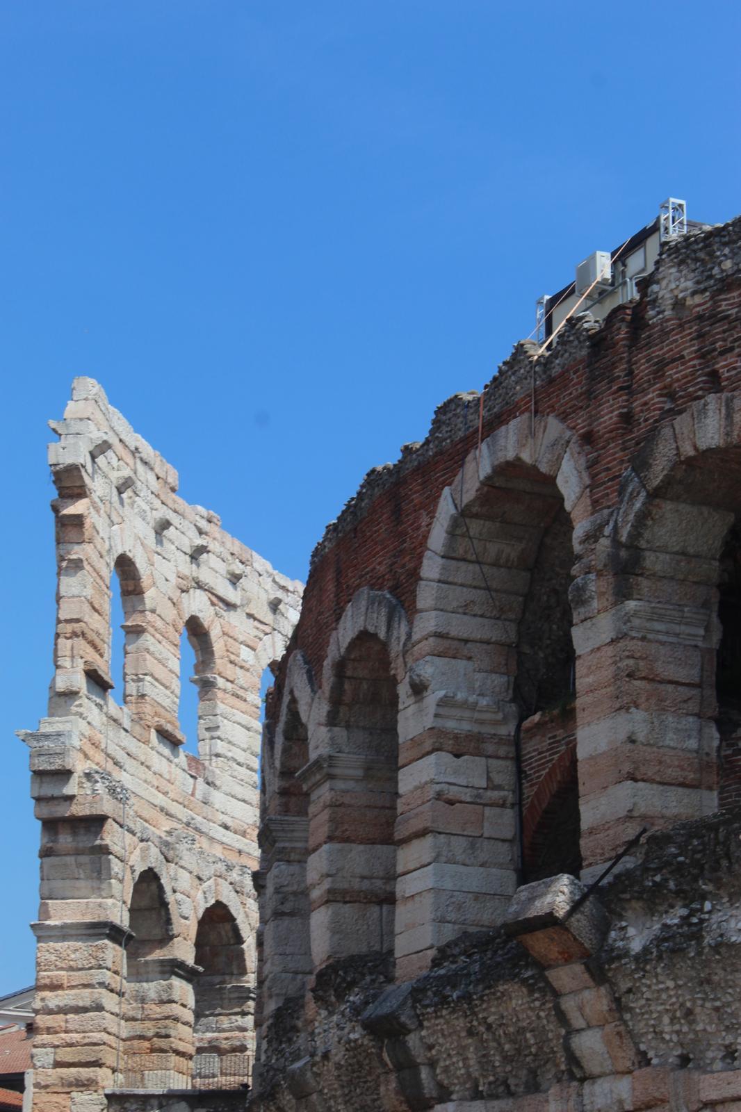 Tour to Verona - cover photo