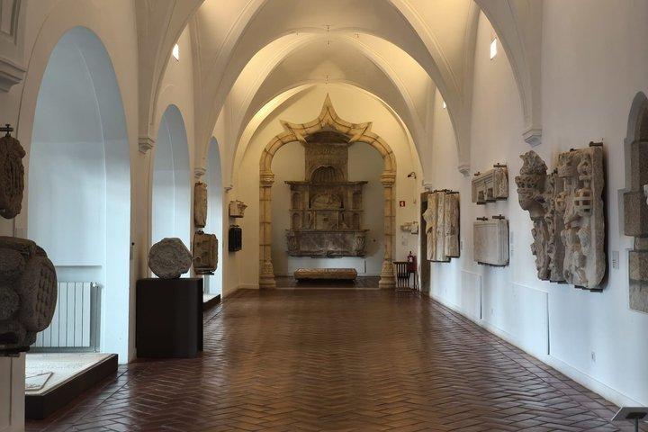 Évora Roman Legacy: Ancient City & Archaeology — Private Tour - photo 5