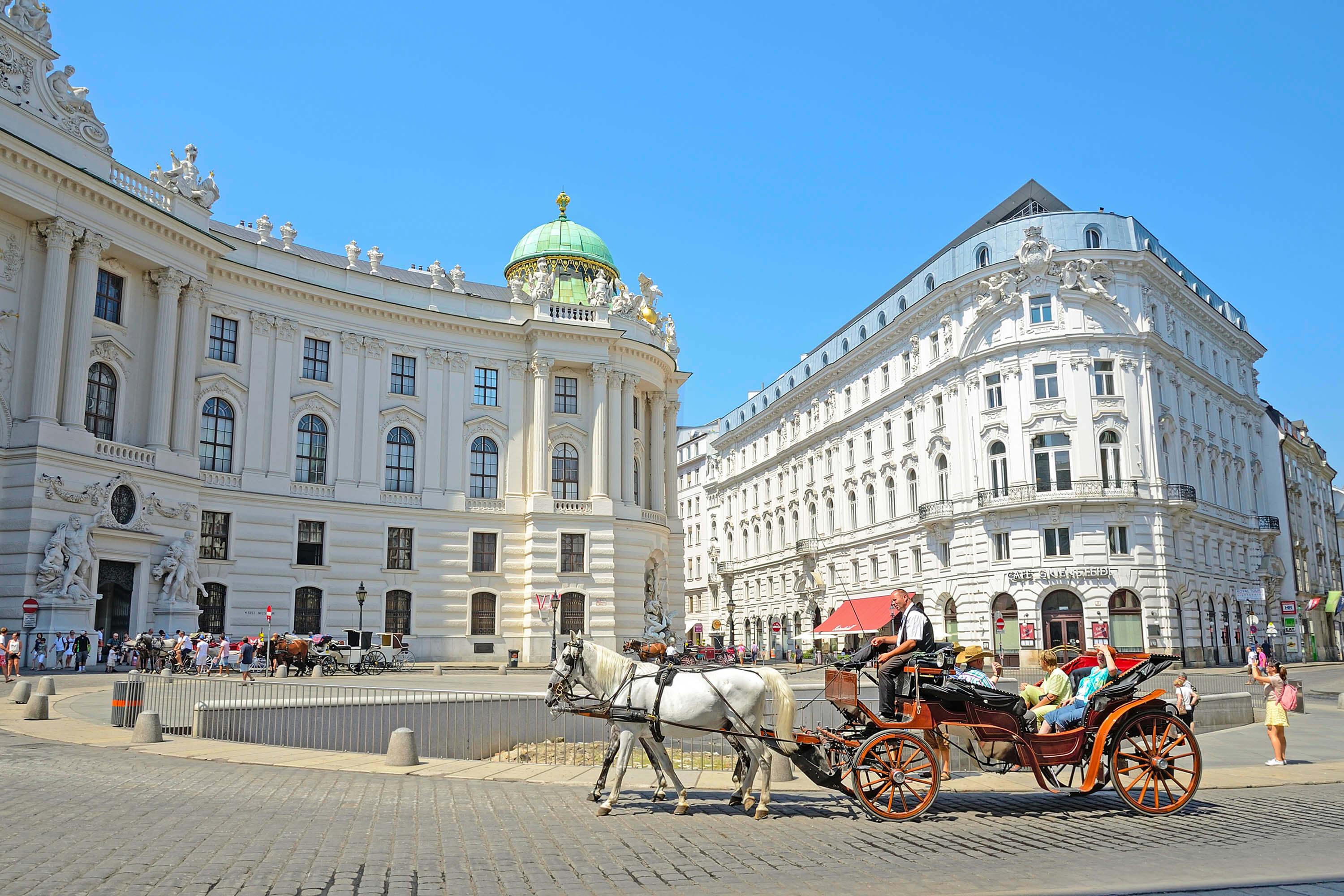 Vienna: City Tour with Audio Guide - photo 3