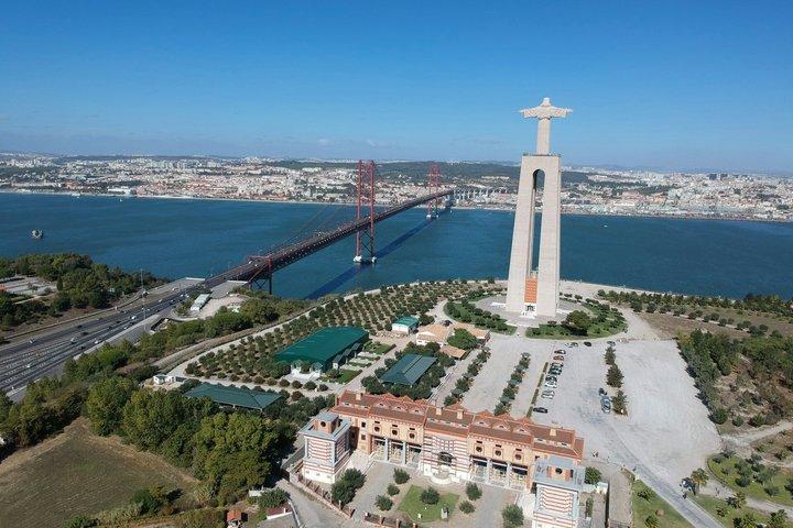 Sesimbra Tour with Guided Wine Tasting and Cristo Rei - cover photo