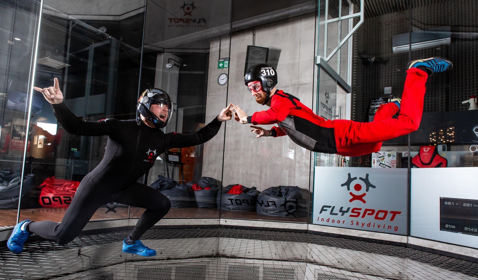 From Krakow: Indoor Skydiving Lesson with Private Transfer - photo 4