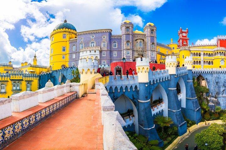 Lisbon: Sintra, Pena, Regaleira, Cabo Roca Coast and Cascais 8h - photo 5