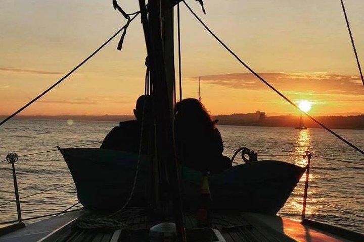 Sunset Sailing Tour On The Tagus River - photo 3