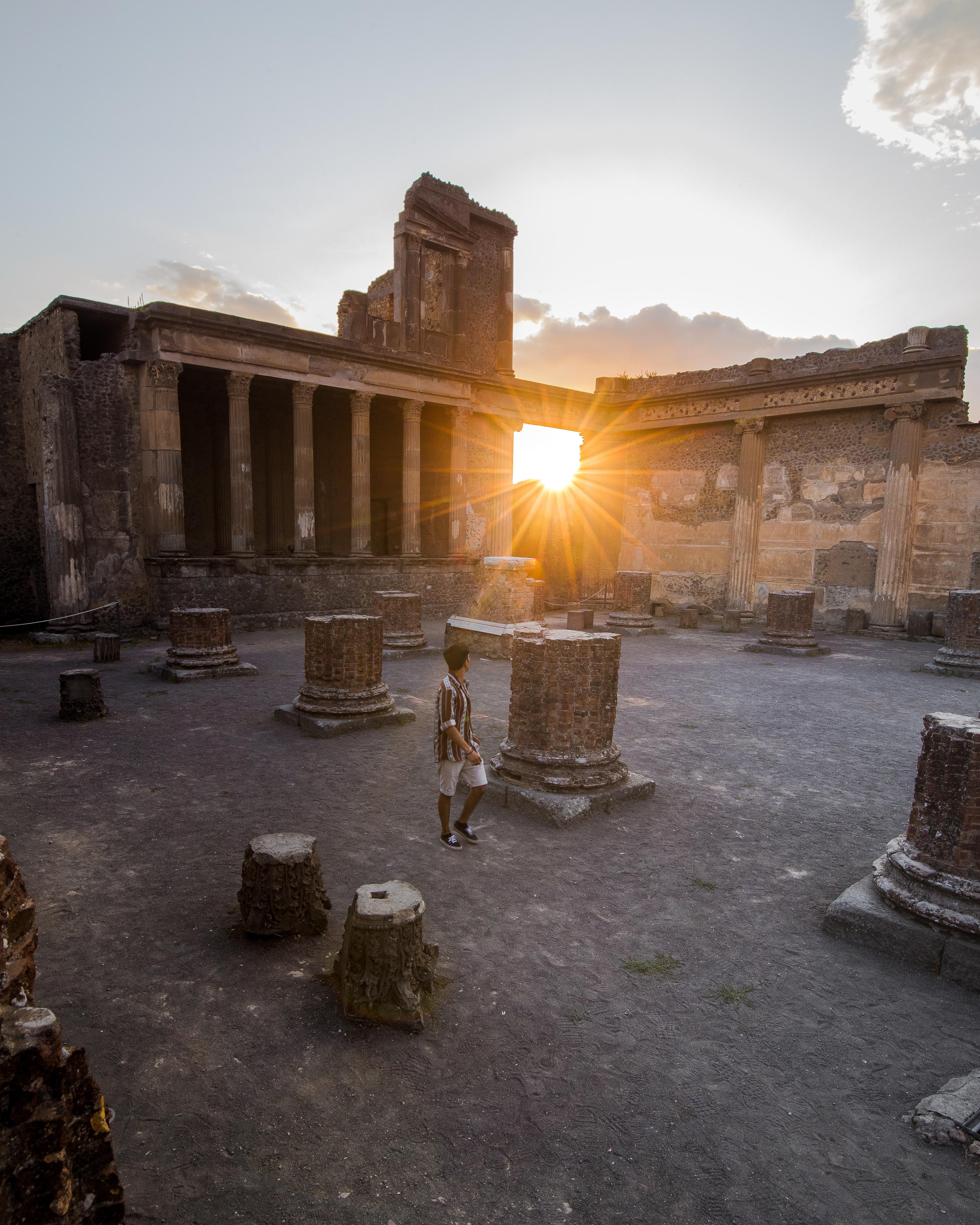 POMPEII & WINE TASTING tour from Naples - Group Tour - photo 4