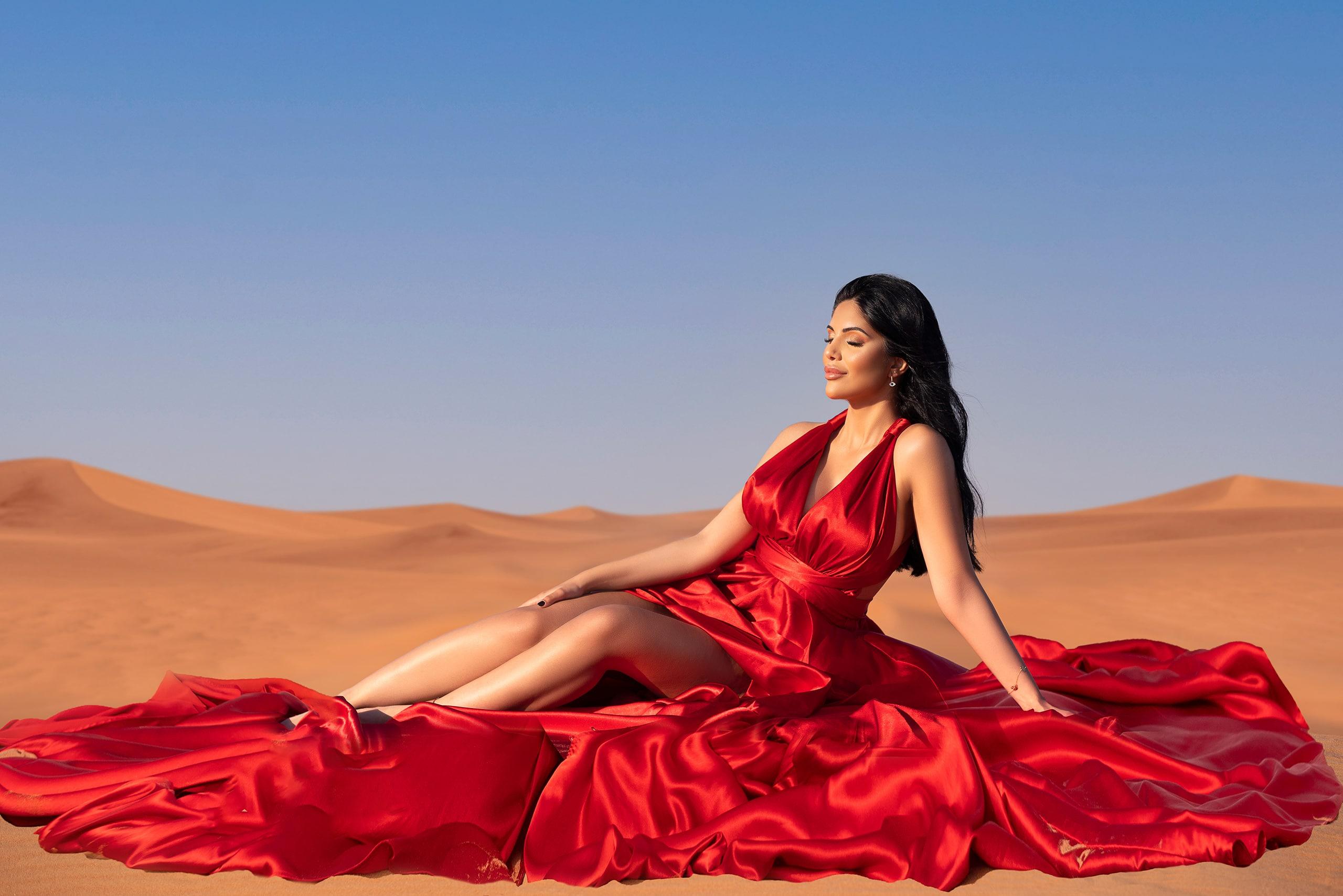 Dubai Flying Dress Photo Shoot with Transfers - cover photo