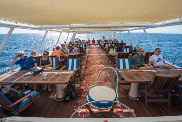 Elite VIP Cruise with BBQ buffet lunch Hurghada - photo 5
