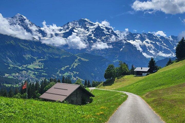 Private Swiss Alps Tour Lauterbrunnen, Villages, lakes Waterfalls - photo 3