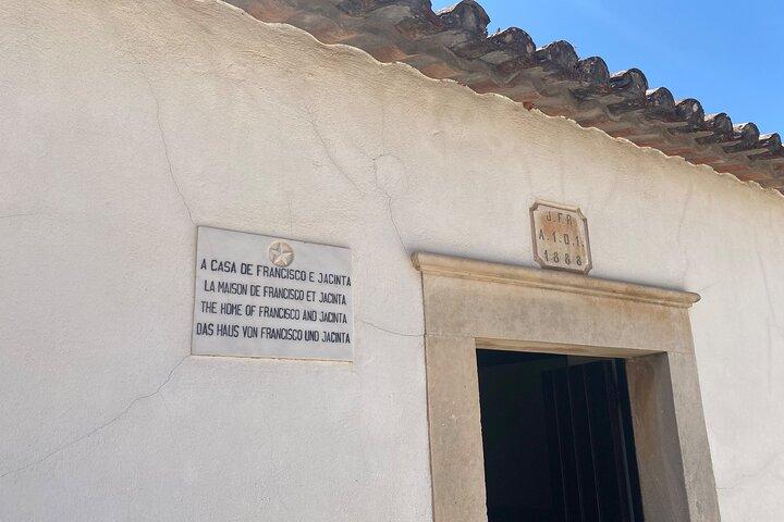 Private: Tour to the Sanctuary of Fátima and Pastorinhos departure from Lisbon - photo 4