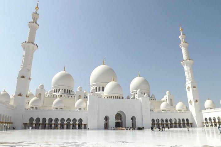 Abu Dhabi city tour with Grand Mosque and Louvre museum Visit - photo 5